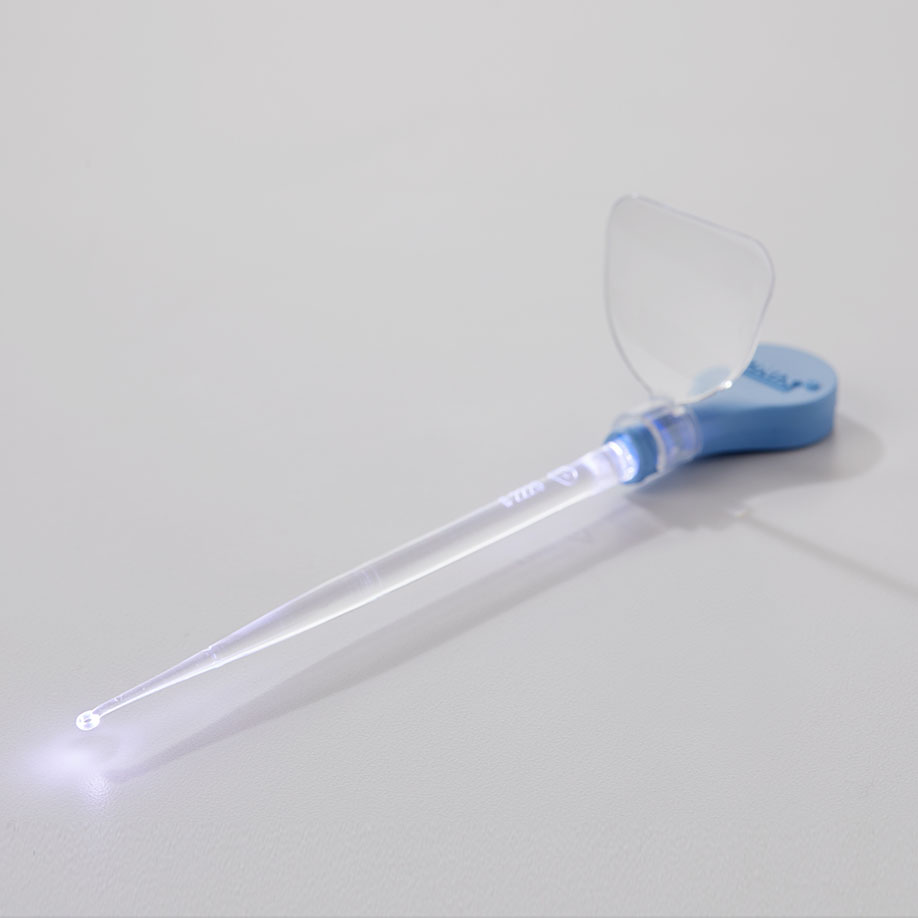 Led Ear Line LED lighted ear curettes figure 7 small round loop (50 pcs.) | BIX 2220