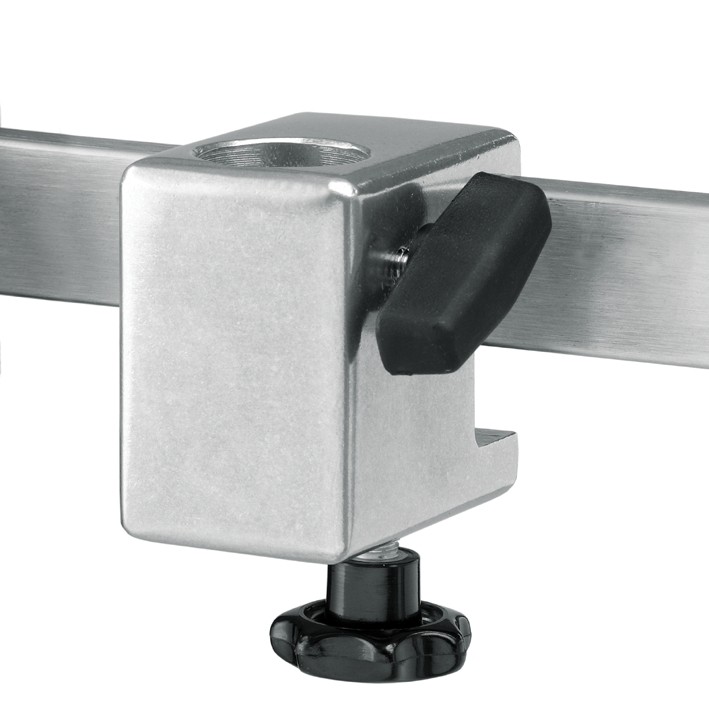 Wandschienenklaue mit T-Schraube